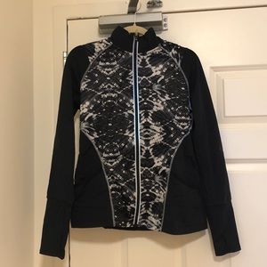 ASICS Warm Up Zipper Top